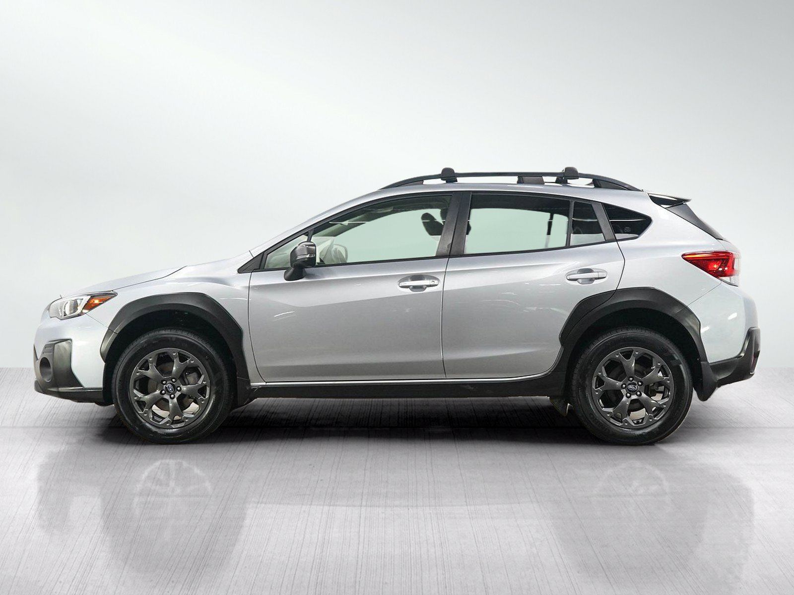 Used 2021 Subaru Crosstrek 2.5i Sport w/ Moonroof Package AWD/4WD image 2