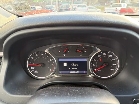 Used 2023 GMC Acadia AT4 w/ Preferred Package image 17