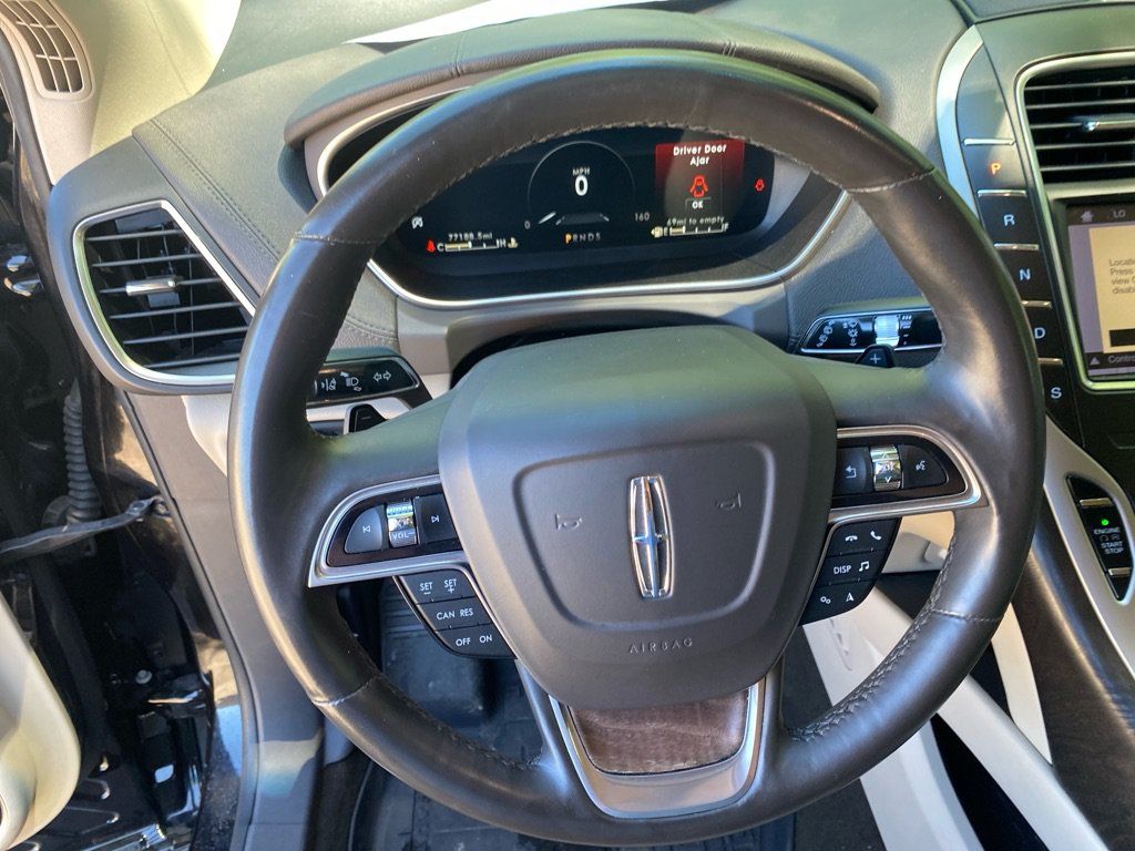 Used 2019 Lincoln Nautilus Reserve AWD/4WD image 12