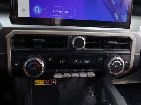 Used 2024 Toyota Tacoma TRD Off-Road w/ TRD Off Road Upgrade Package image 31