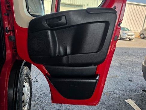 Used 2019 RAM ProMaster 2500 FWD image 23