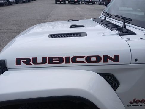 New 2026 Jeep Gladiator Rubicon image 11