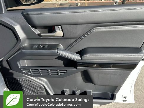 New 2025 Toyota 4Runner Limited image 31