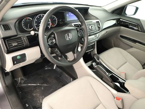 Used 2016 Honda Accord LX image 15