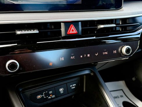 Certified 2025 Kia K5 LXS image 19