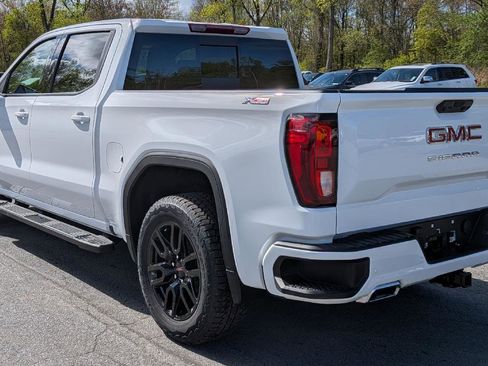 New 2026 GMC Sierra 1500 Elevation w/ Elevation Premium Package AWD/4WD image 8