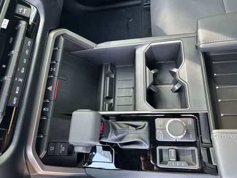 New 2026 Toyota Tundra SR5 AWD/4WD image 39