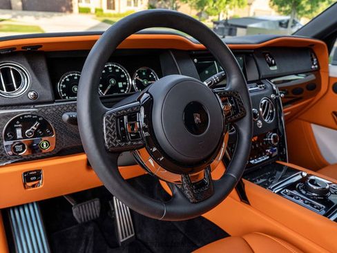 Used 2023 Rolls-Royce Cullinan Black Badge AWD/4WD image 81