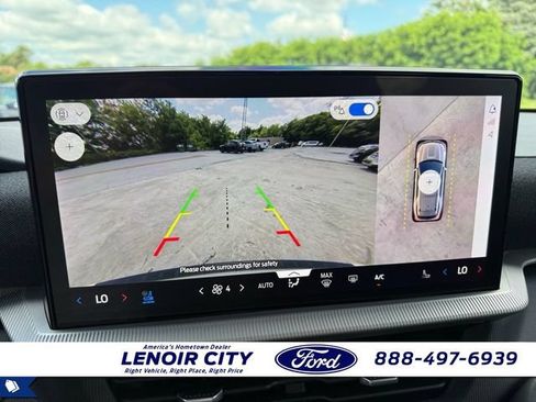Used 2026 Ford Explorer Tremor w/ Tremor Ultimate Package AWD/4WD image 22