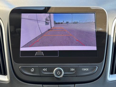 Used 2024 Chevrolet Malibu LT FWD image 23