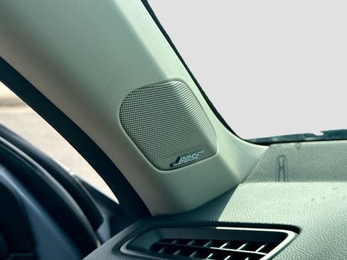 Used 2024 Honda Civic Touring image 19
