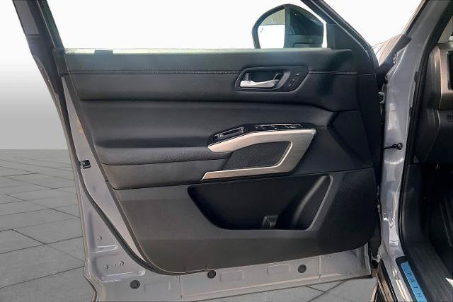 Used 2023 Nissan Pathfinder Platinum FWD image 22
