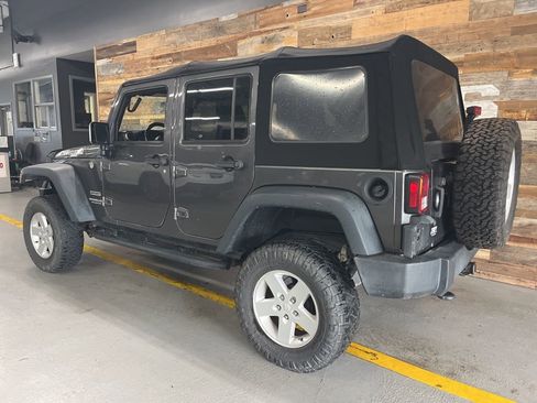 Used 2017 Jeep Wrangler Unlimited Sport w/ Quick Order Package 24S image 7
