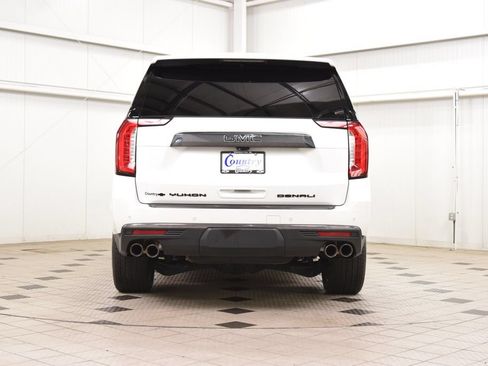 Used 2023 GMC Yukon Denali Ultimate AWD/4WD image 7