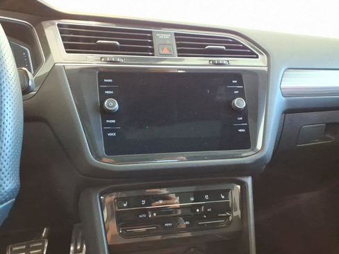 Used 2023 Volkswagen Tiguan SEL R-Line AWD/4WD image 13