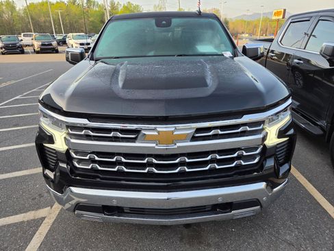 Used 2023 Chevrolet Silverado 1500 LTZ w/ LTZ Convenience Package II image 2