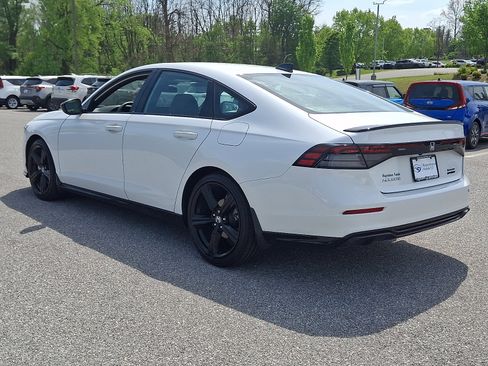 Used 2023 Honda Accord Sport image 4