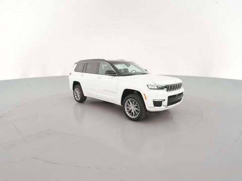 New 2025 Jeep Grand Cherokee L Summit w/ Luxury Tech Group V image 16