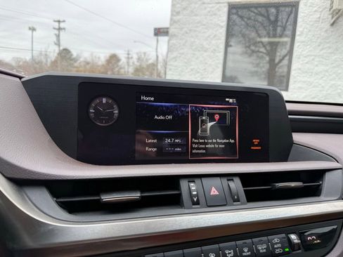 Used 2019 Lexus ES 350 Luxury image 9