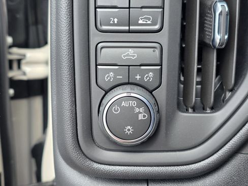 New 2026 Chevrolet Silverado 1500 Custom image 31