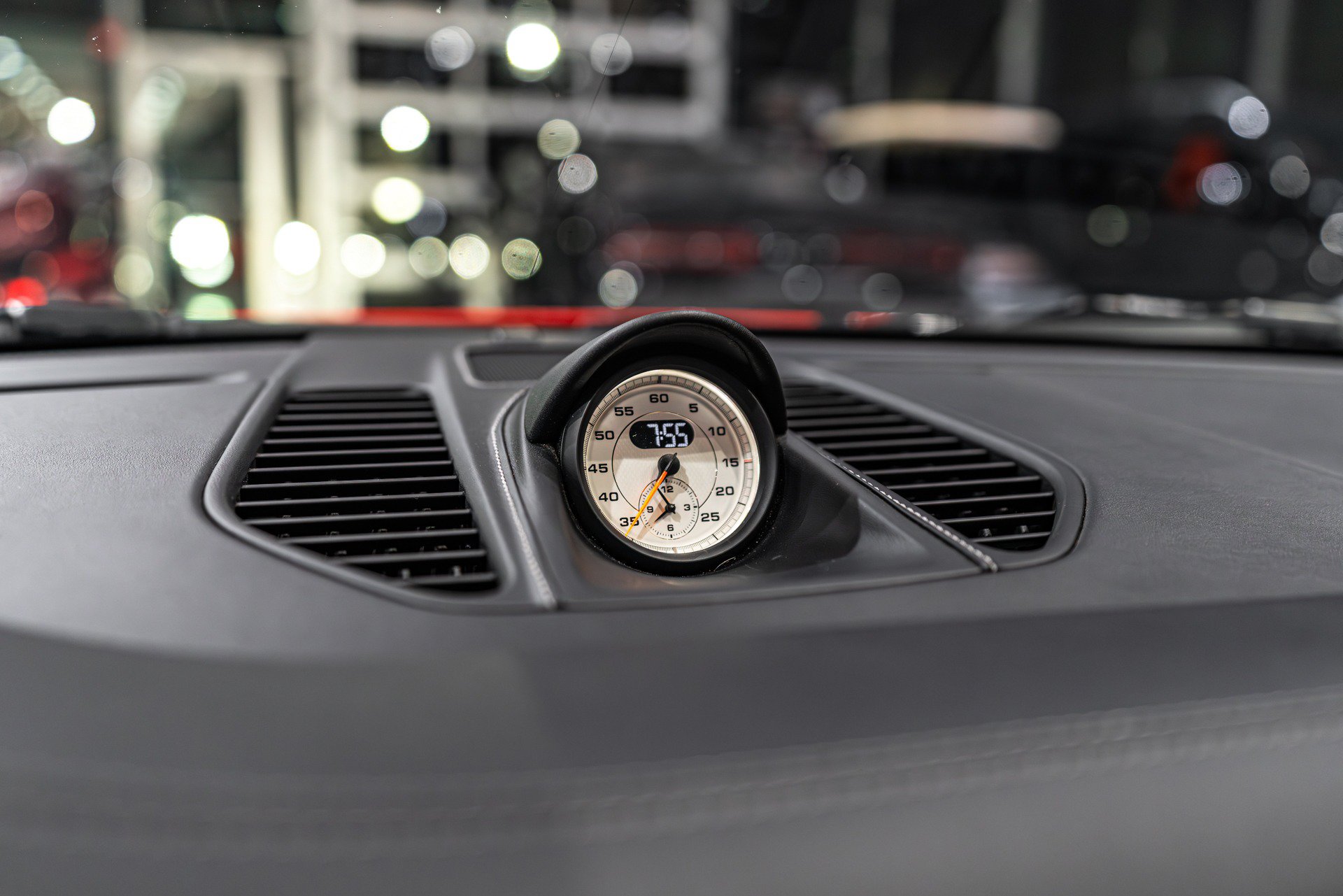 Used 2018 Porsche 911 GT3 RWD image 13