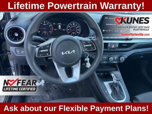 Used 2023 Kia Forte LXS w/ LXS Technology Package FWD image 15
