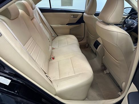 Used 2015 Toyota Camry XLE FWD image 16