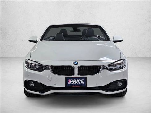 Used 2018 BMW 430i Convertible image 2