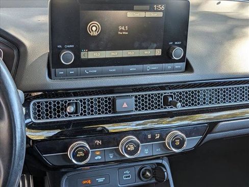 Used 2022 Honda Civic Sport image 6