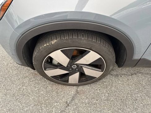 Certified 2023 Volvo C40 P8 Recharge Ultimate AWD/4WD image 23