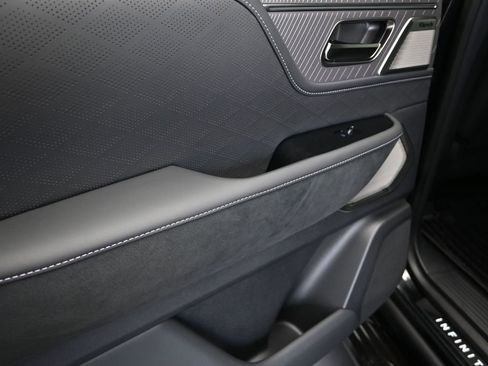 New 2026 INFINITI QX80 Autograph w/ Premium Cargo Package image 15