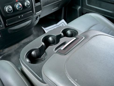 Used 2018 RAM 1500 Tradesman image 26