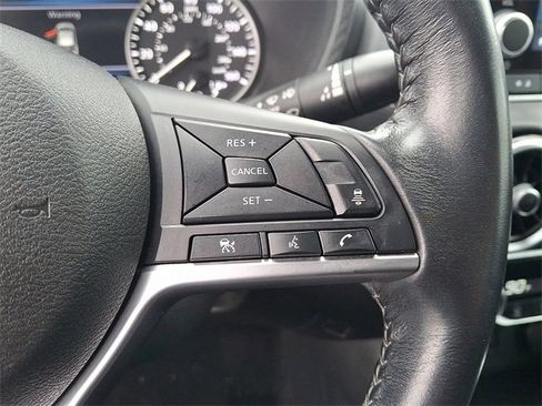 Used 2021 Nissan Sentra SV image 22