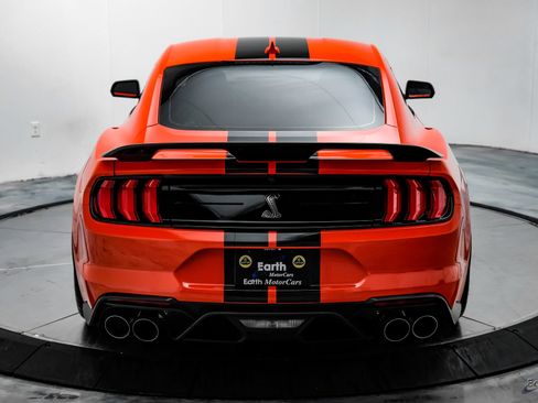 Used 2022 Ford Mustang Shelby GT500 w/ Technology Package RWD image 12