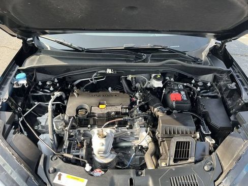 Used 2025 Honda HR-V Sport image 19