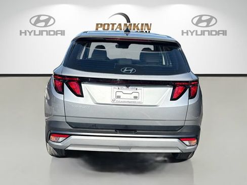 Certified 2026 Hyundai Tucson SE FWD image 6