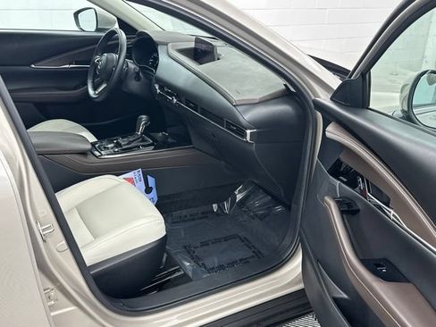 Used 2024 MAZDA CX-30 AWD 2.5 S w/ Premium Package image 22