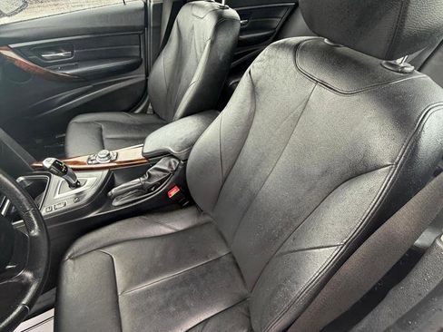 Used 2013 BMW 328i Sedan RWD image 14