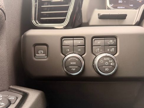 Used 2024 GMC Sierra 1500 AT4 w/ Technology Package image 24