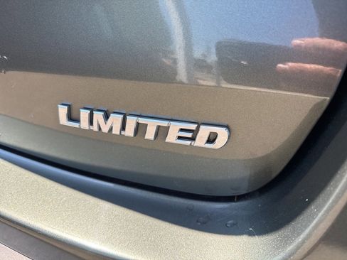 Used 2016 Toyota Highlander Limited image 5