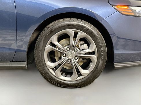 Used 2023 Honda Accord EX image 32