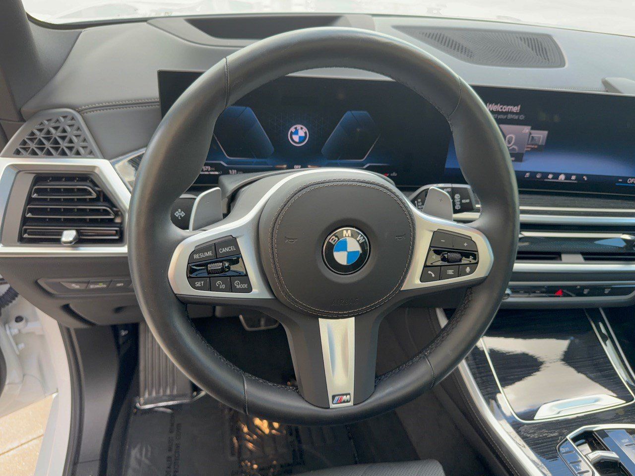 Used 2026 BMW X5 sDrive40i w/ M Sport Package RWD image 10