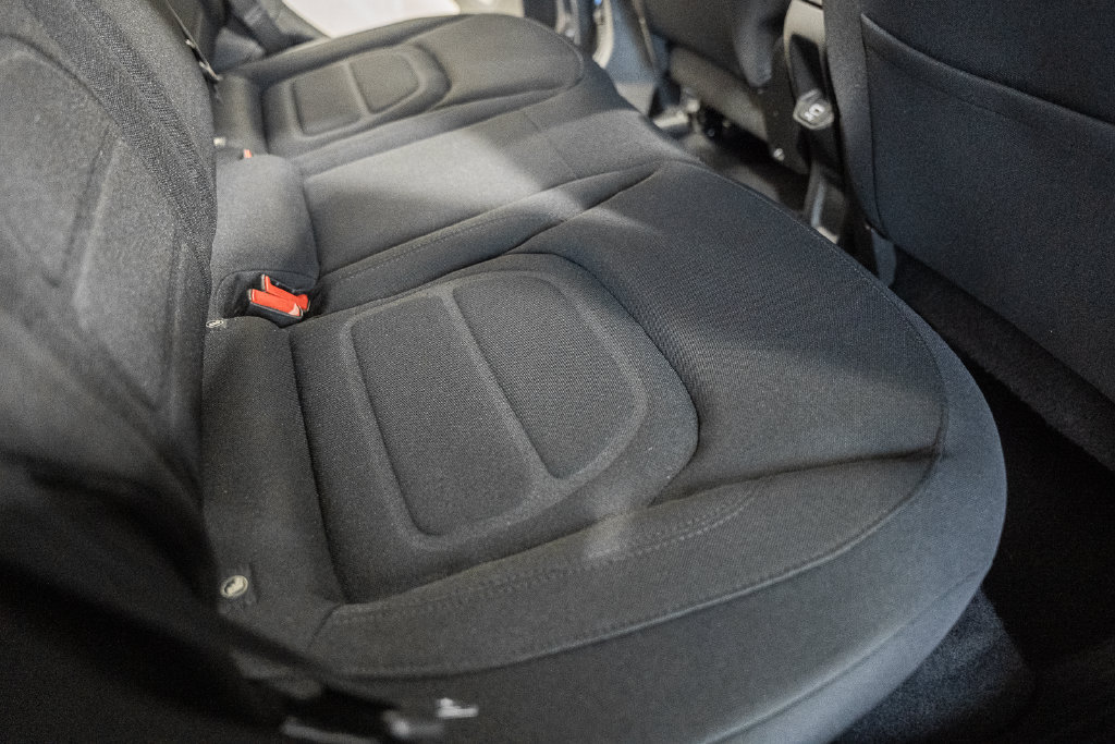 Certified 2018 Jeep Renegade Latitude AWD/4WD image 29
