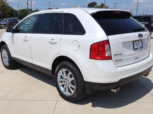 Used 2014 Ford Edge SEL w/ Equipment Group 205A AWD/4WD image 7
