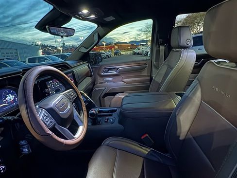 Used 2024 GMC Sierra 1500 Denali w/ Denali Reserve Package image 20