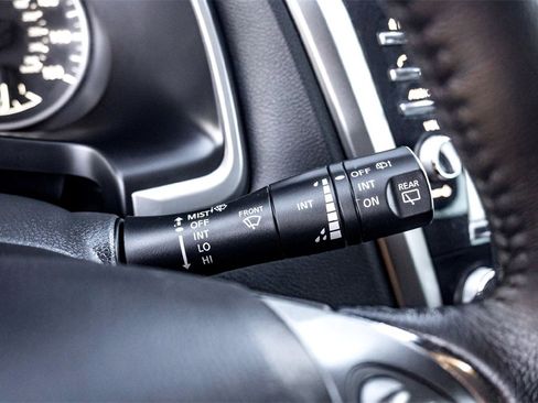 Used 2024 Nissan Murano SV w/ SV Midnight Edition Package image 21