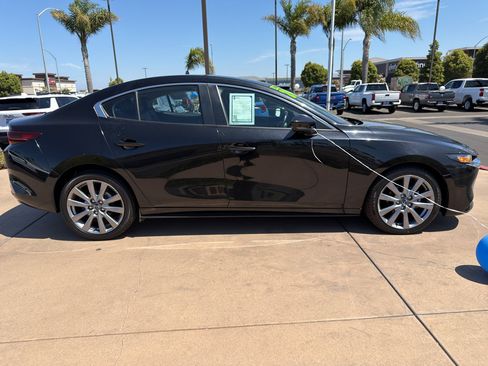 Used 2024 MAZDA MAZDA3 s FWD image 3