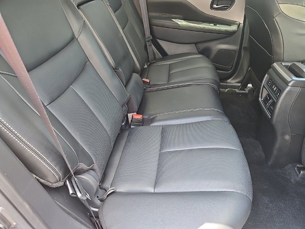 Used 2024 Nissan Murano SL AWD/4WD image 34