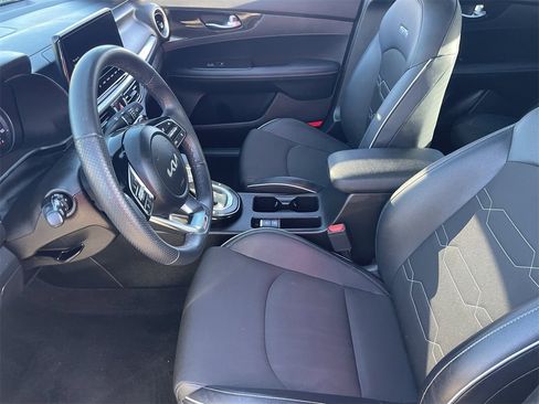 Used 2023 Kia Forte GT-Line w/ GT-Line Technology Package image 22