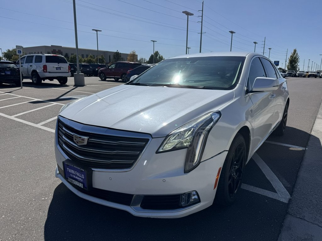 Used 2018 Cadillac XTS Luxury AWD/4WD image 3